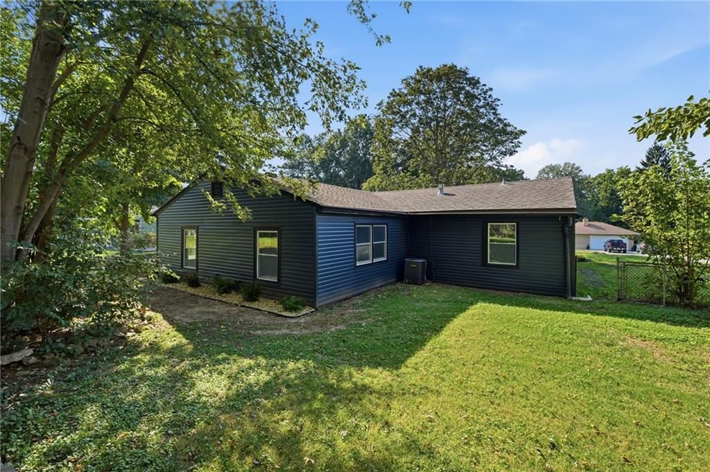 Photo 57 of 60 - 4409 Ridgeway Avenue, Kansas City, MO 64133