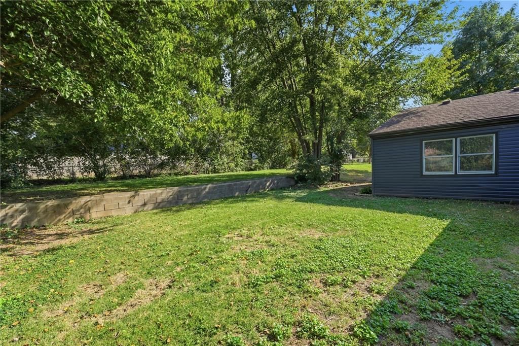 Photo 58 of 60 - 4409 Ridgeway Avenue, Kansas City, MO 64133