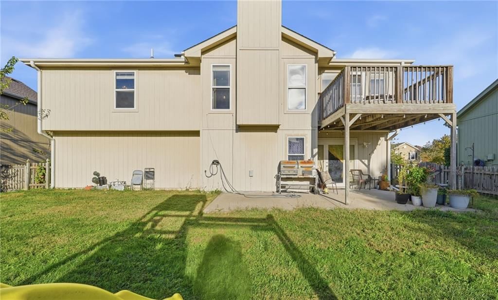 10924 N Marsh Avenue, Kansas City, MO: listing photo 3