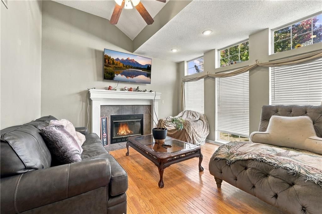 15001 E 48th Street, Kansas City, MO