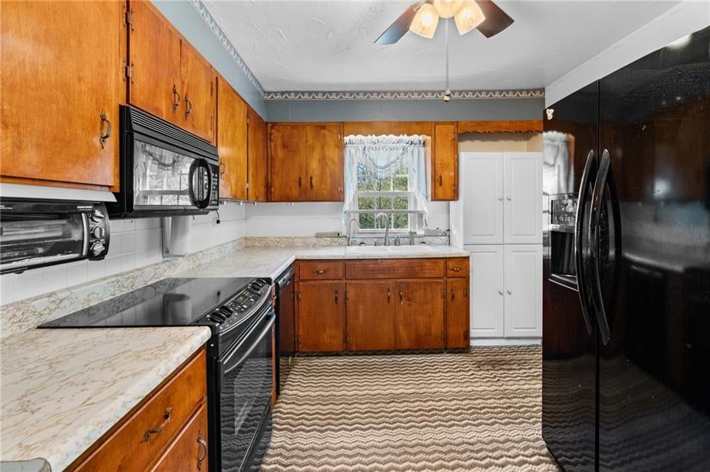 Photo 27 of 37 - 8648 E 27th Street, Kansas City, MO 64129