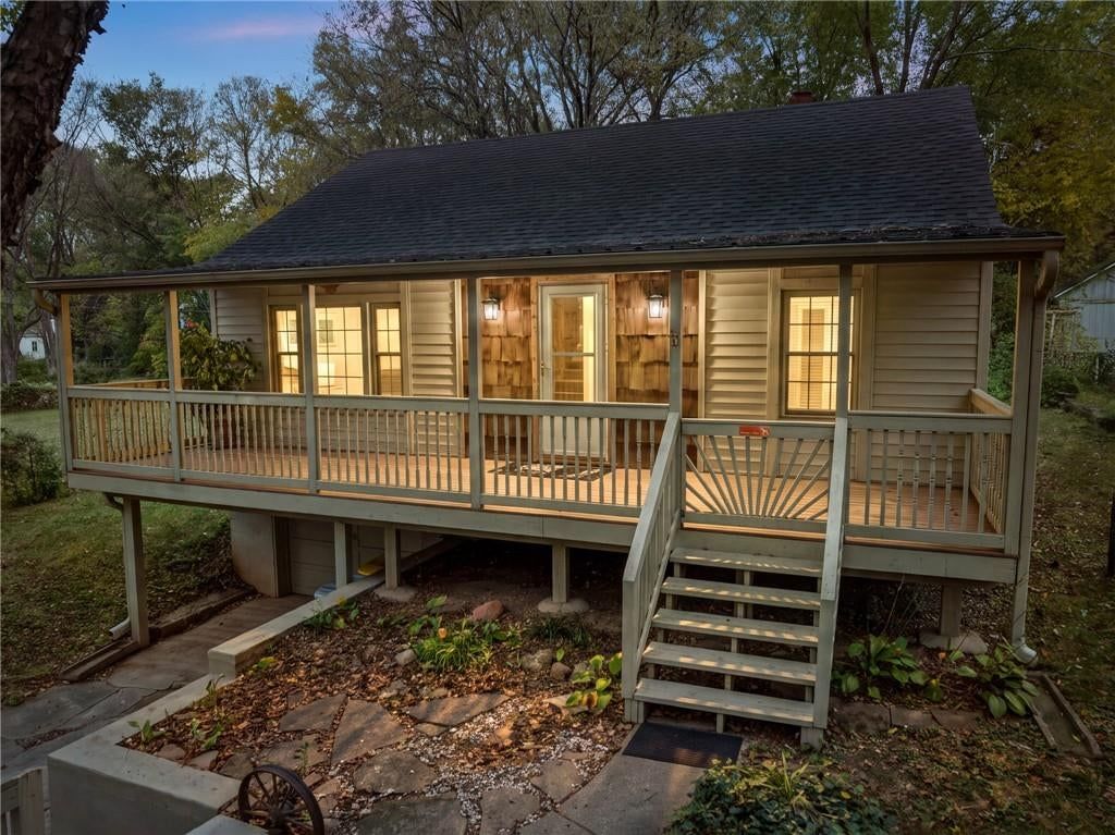 8648 E 27th Street, Kansas City, MO
