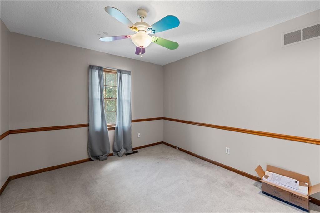 Photo 24 of 39 - 14804 W 84th Terrace, Lenexa, KS 66215