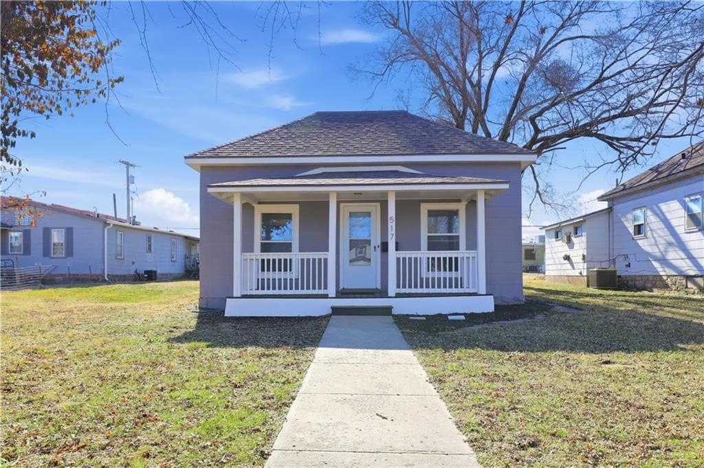 517 Parker Avenue, Osawatomie, KS
