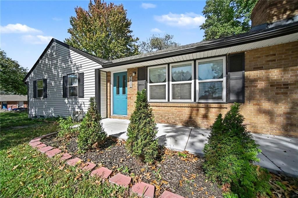 7332 Parallel Parkway, Kansas City, KS: listing photo 2