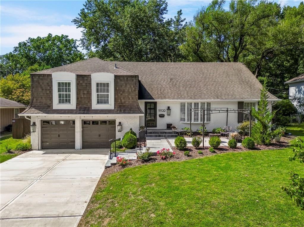 9930 Linden Street, Overland Park, KS: listing photo 2