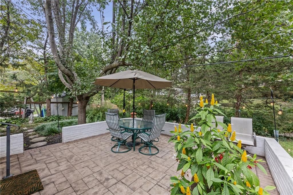 Photo 28 of 31 - 6527 Maple Drive, Mission, KS 66202