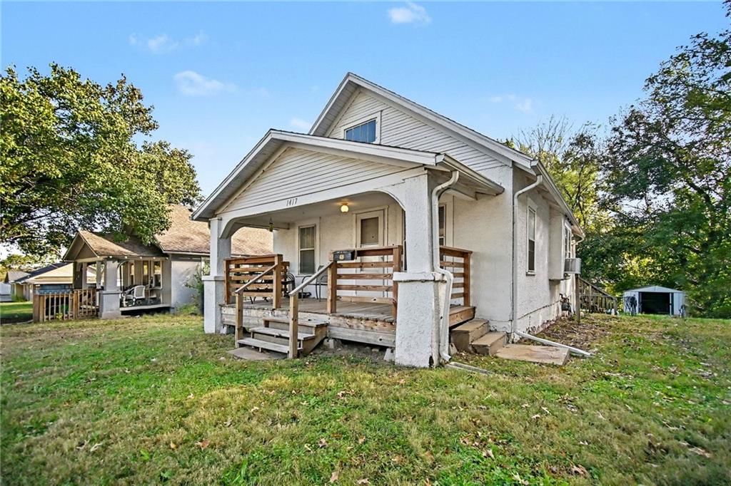 1417 S 41st Street, Kansas City, KS: listing photo 3