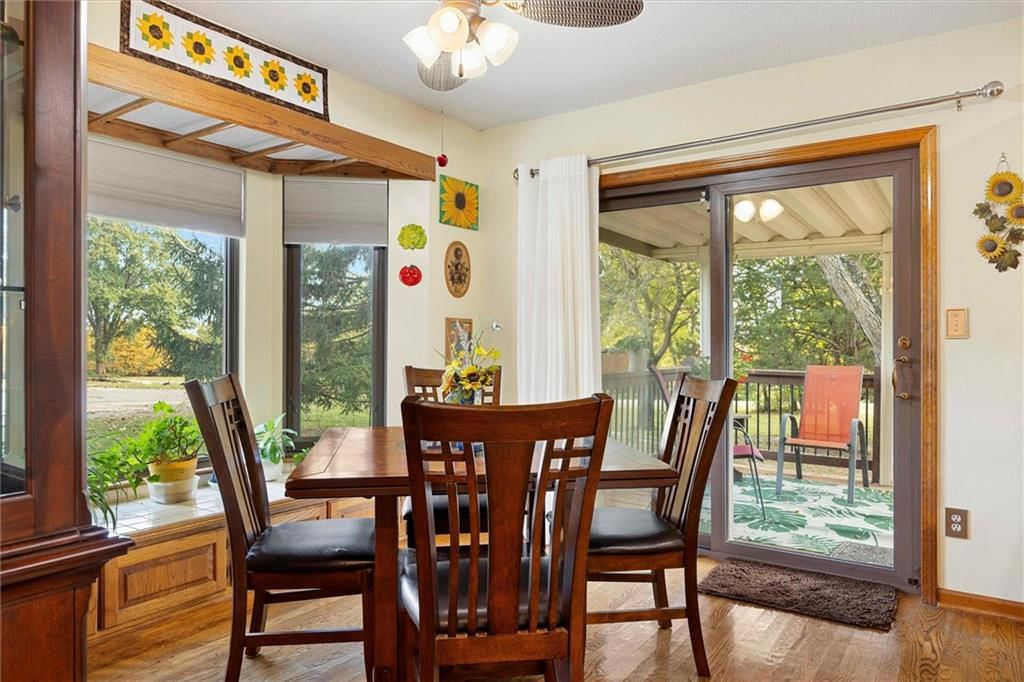 Photo 17 of 52 - 1320 S 105th Street, Edwardsville, KS 66111