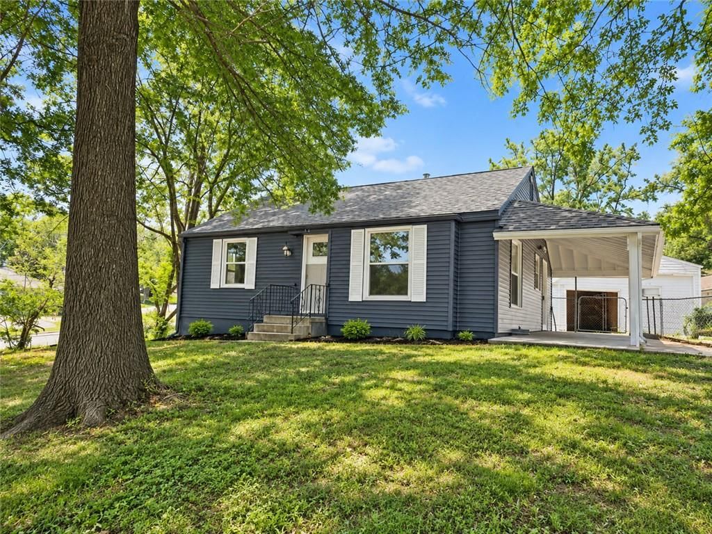 7516 Sni A Bar Road, Kansas City, MO