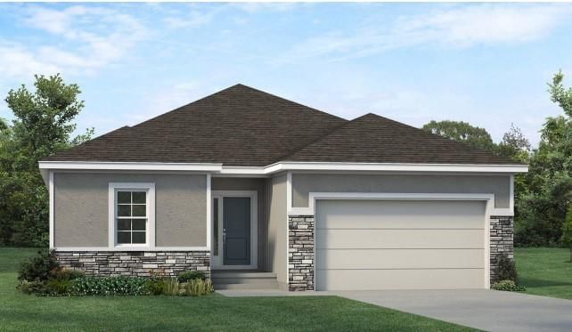 16129 James Court, Parkville, MO