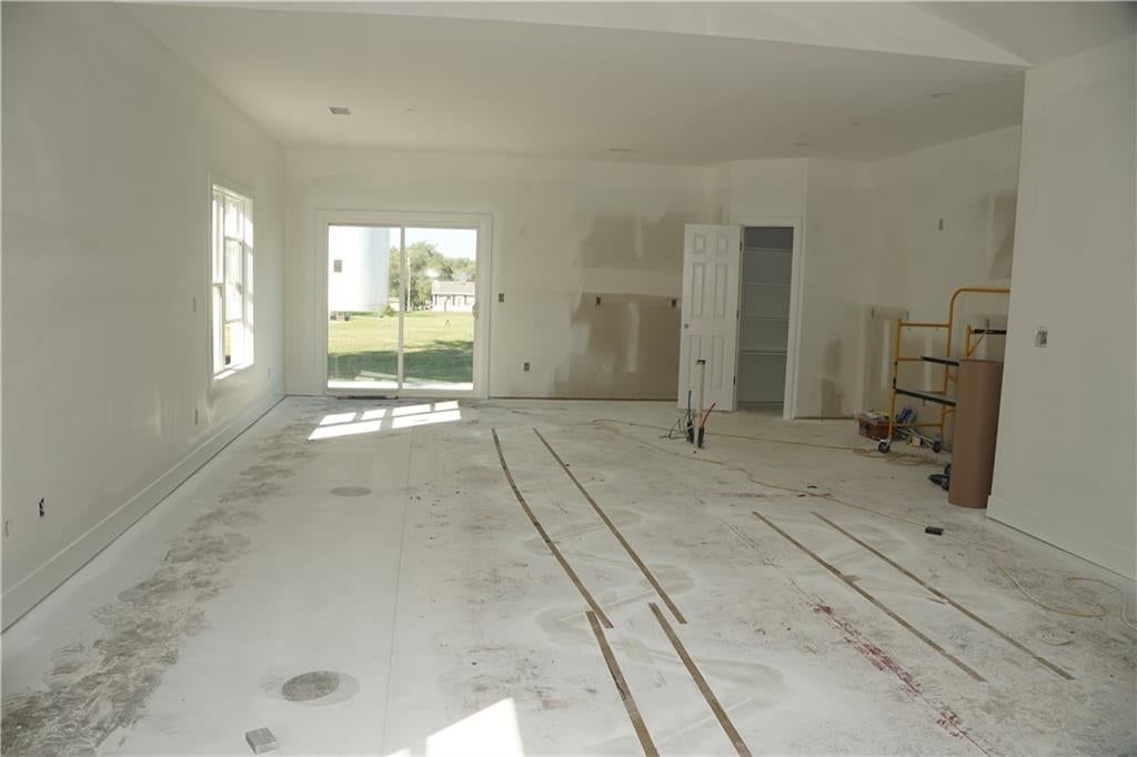 Tall ceilings and open floor plan at 703 N Jefferson Street, Spring Hill, KS 66083