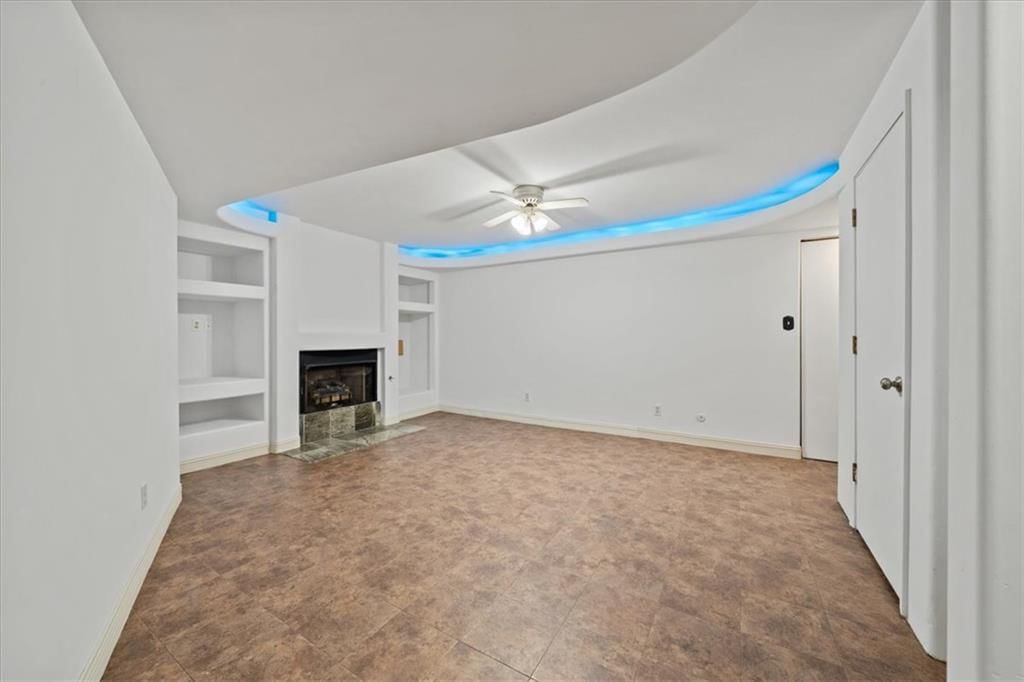 Photo 19 of 29 - 206 Pebblebrook Lane
