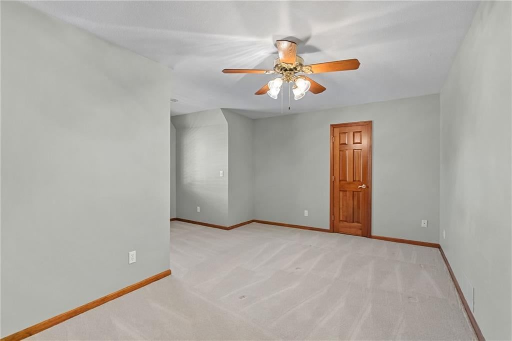 Photo 41 of 67 - 12808 Sherwood Drive, Leawood, KS 66209