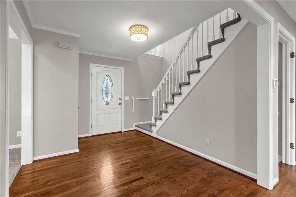 White trim and greige walls at 3806 NE Beechwood Drive, Lee's Summit, MO 64064
