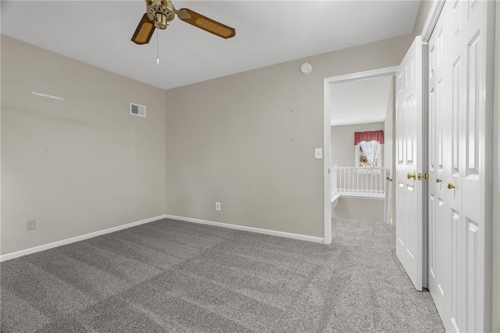 Photo 25 of 54 - 3806 NE Beechwood Drive, Lee's Summit, MO 64064