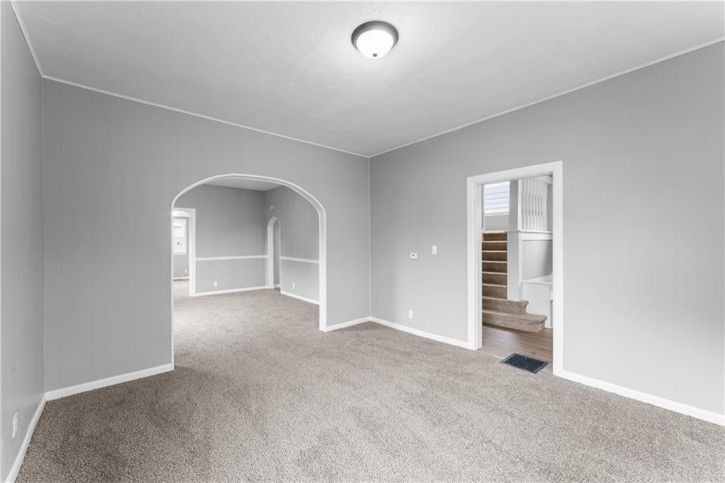 Photo 15 of 18 - 222 N 17th Street, Kansas City, KS 66102