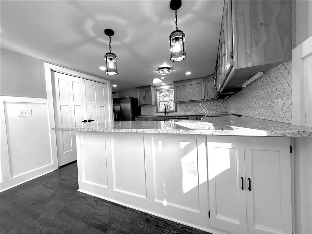 Photo 7 of 42 - 4833 N Winchester Street, Kansas City, MO 64119