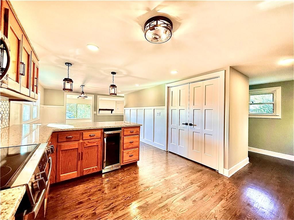 Photo 15 of 42 - 4833 N Winchester Street, Kansas City, MO 64119