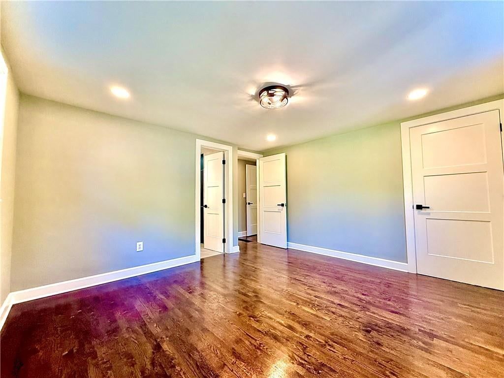 Photo 22 of 42 - 4833 N Winchester Street, Kansas City, MO 64119