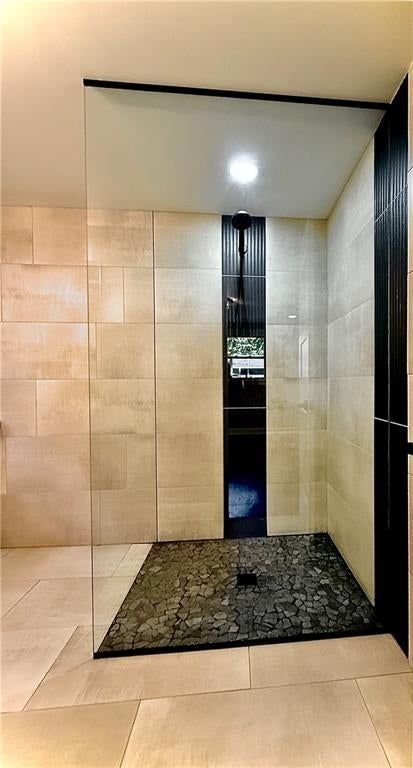 Photo 25 of 42 - 4833 N Winchester Street, Kansas City, MO 64119