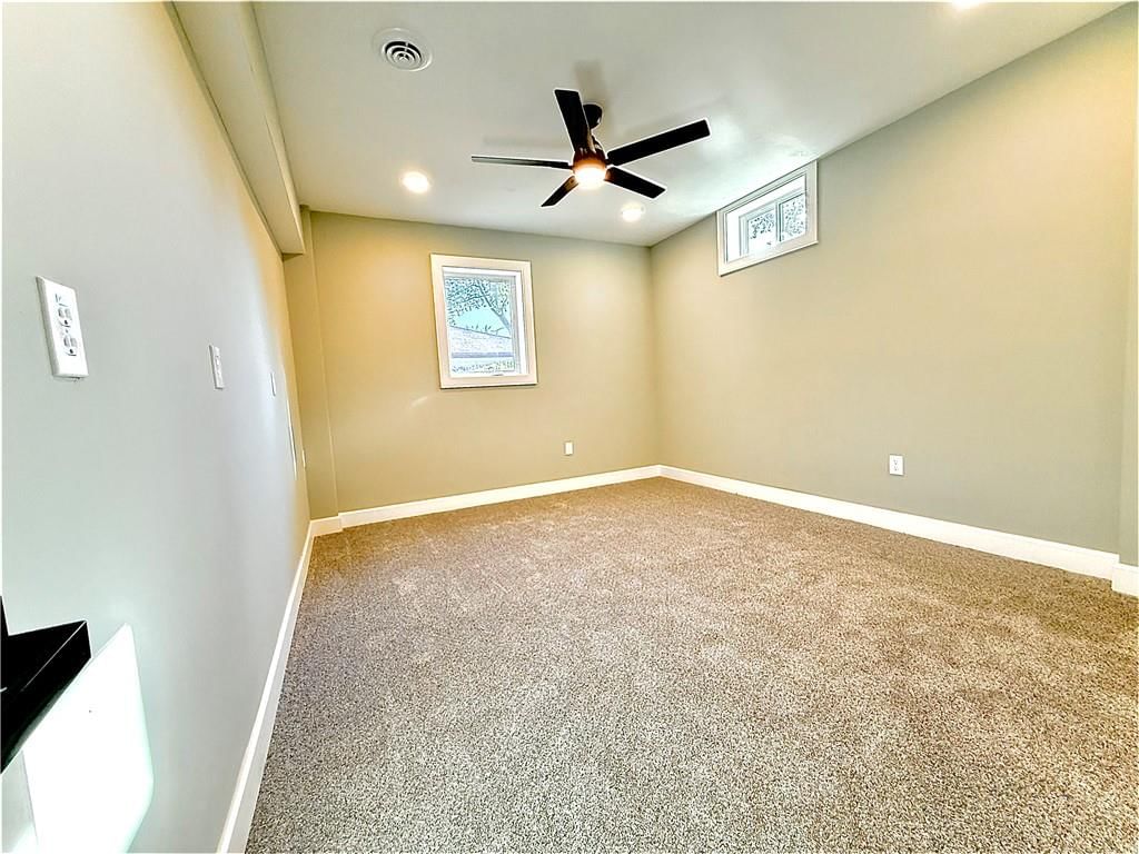 Photo 29 of 42 - 4833 N Winchester Street, Kansas City, MO 64119