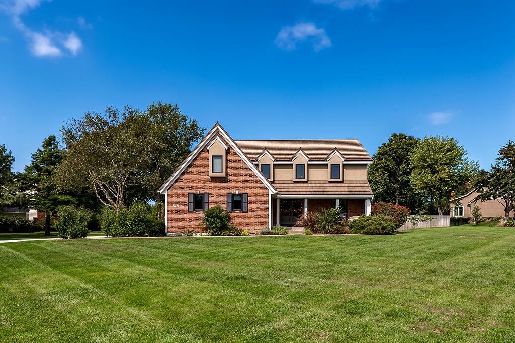 12306 W 154th Terrace, Overland Park, KS: listing photo 2