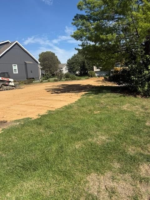 12338 S Clinton Street, Olathe, KS: listing photo 2