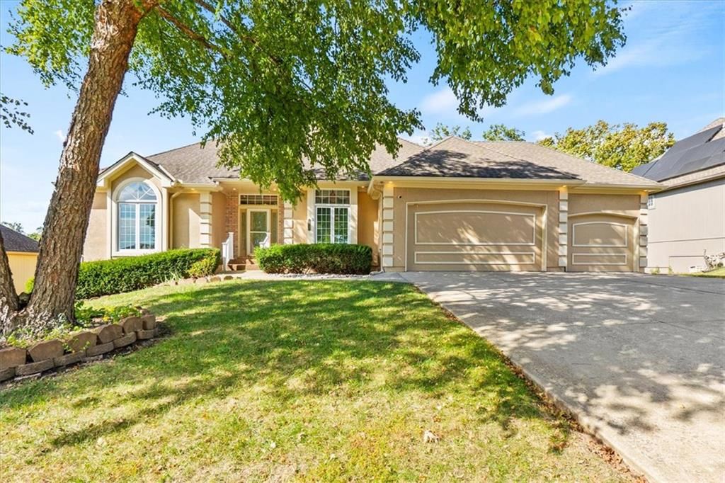 3730 S Milton Drive, Independence, MO