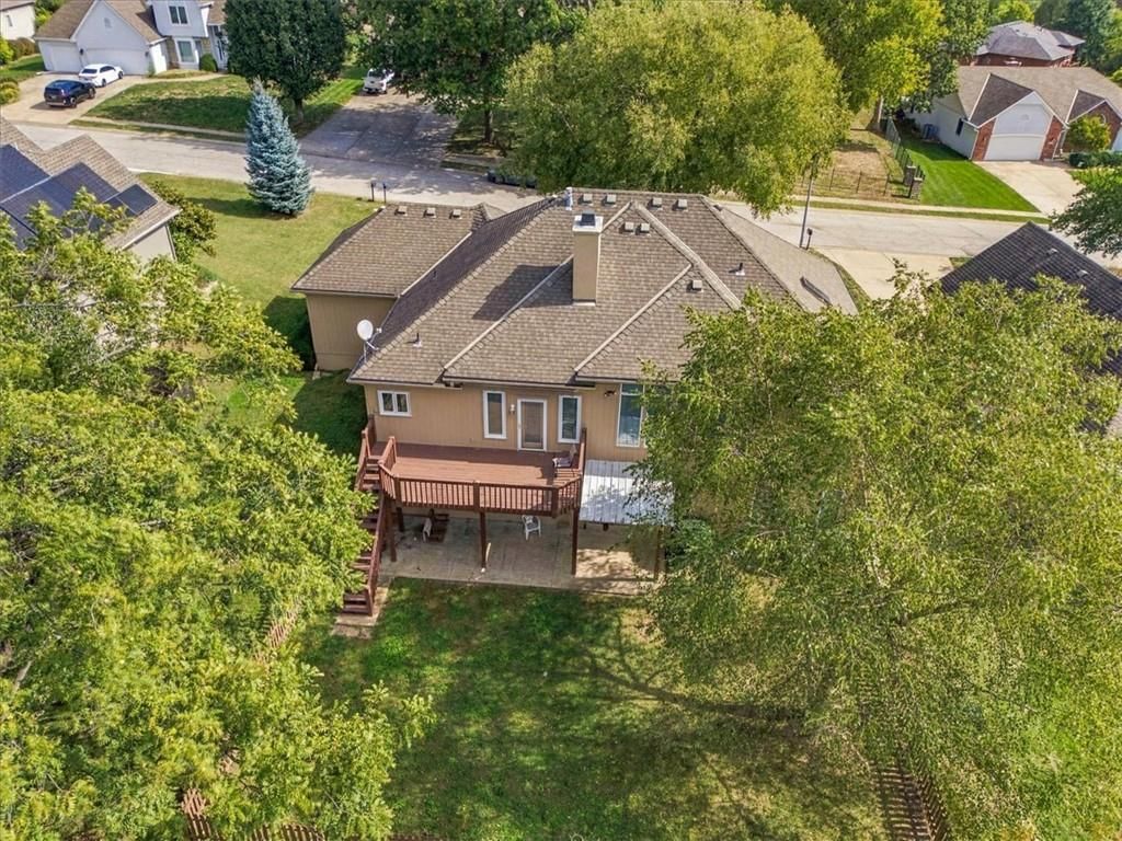 Photo 43 of 43 - 3730 S Milton Drive, Independence, MO 64055