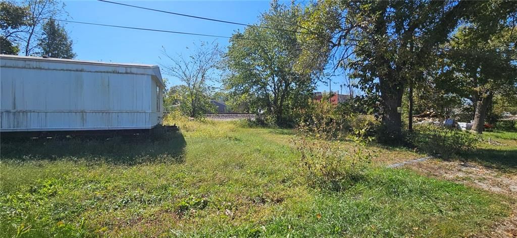 313 W Olinger Street, Strasburg, MO: listing photo 2