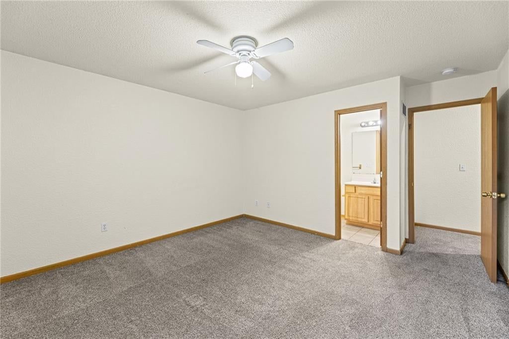 Photo 17 of 34 - 18501 E 3rd Street Court N, Independence, MO 64056