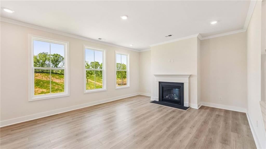 Photo 14 of 30 - 16798 S Loiret Street, Olathe, KS 66062