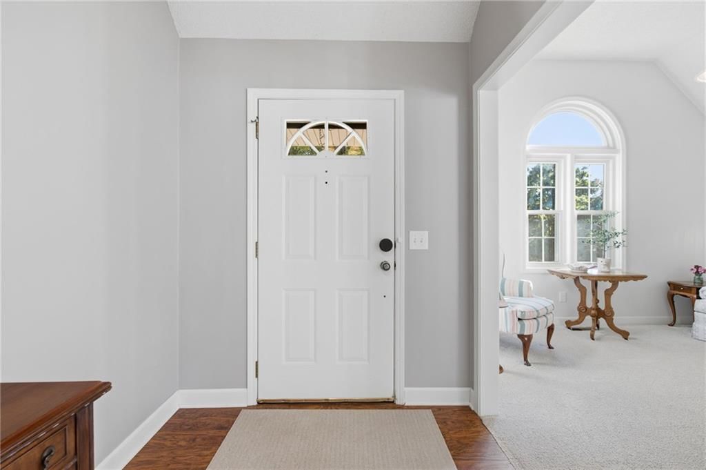Photo 2 of 37 - 11212 W 115TH Street, Overland Park, KS 66210