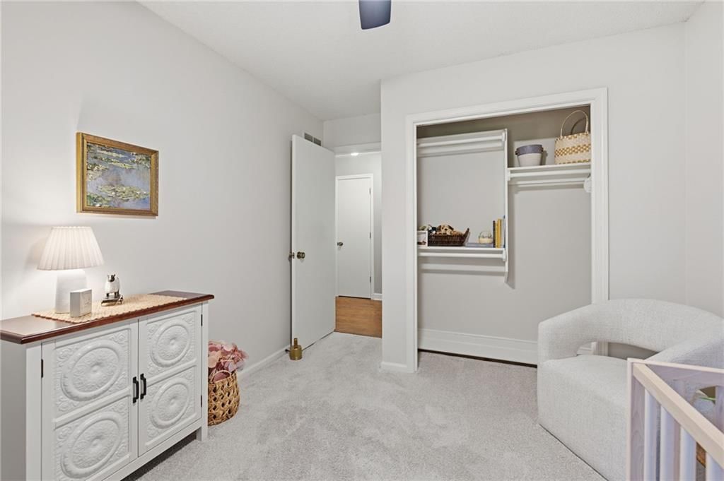Photo 22 of 37 - 11212 W 115TH Street, Overland Park, KS 66210