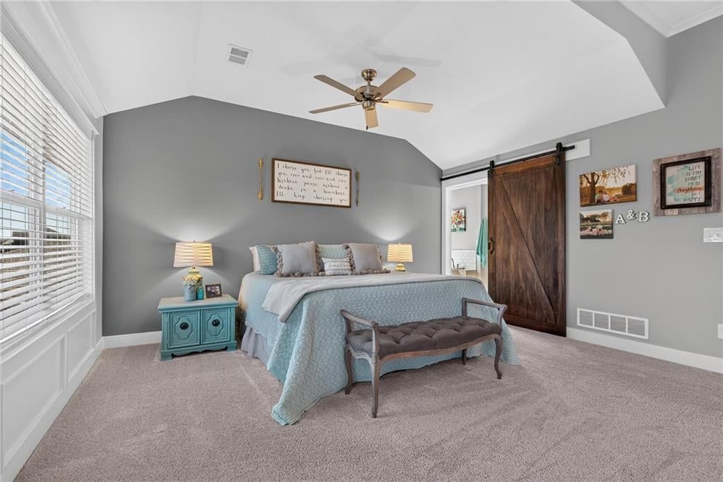Photo 27 of 64 - 17219 S Allman Road, Olathe, KS 66062