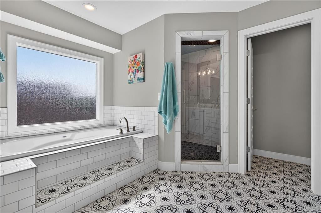 Photo 28 of 64 - 17219 S Allman Road, Olathe, KS 66062