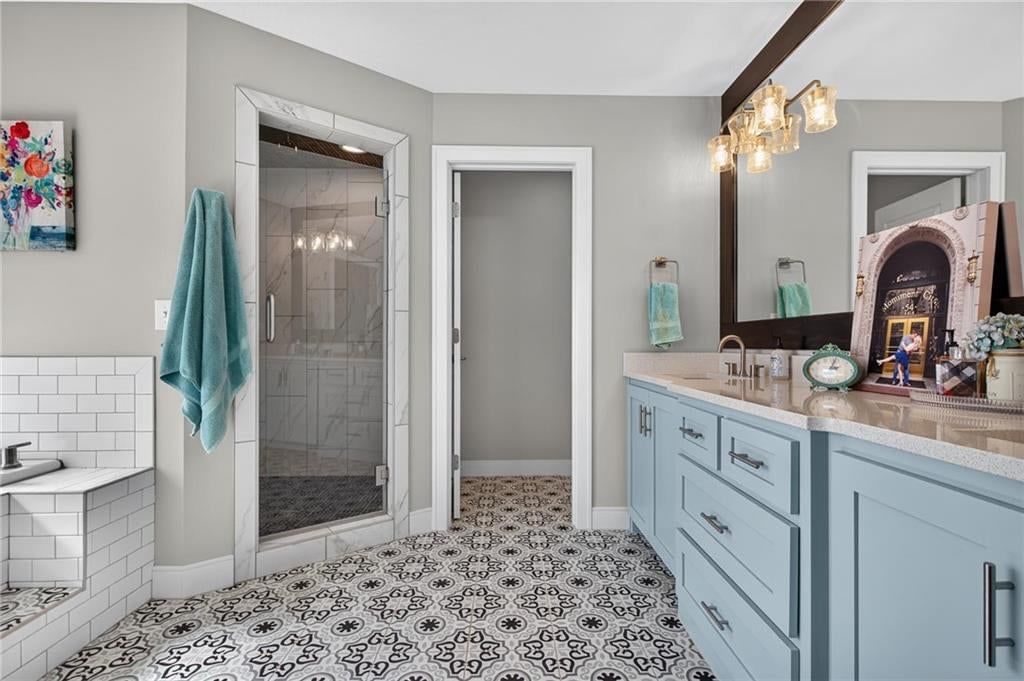 Photo 30 of 64 - 17219 S Allman Road, Olathe, KS 66062
