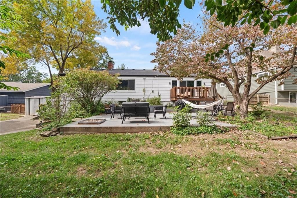 Photo 33 of 33 - 8601 Belleview Avenue, Kansas City, MO 64114