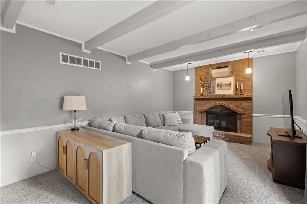 Photo 18 of 43 - 12705 W 99th Terrace, Lenexa, KS 66215
