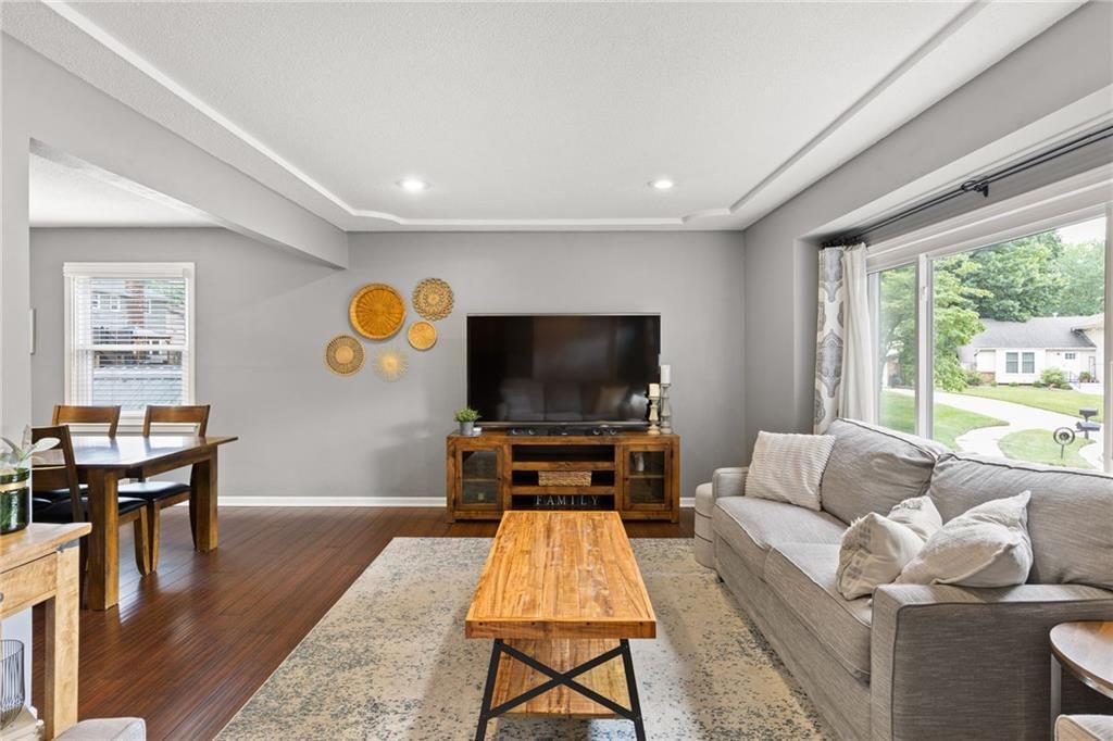 Photo 24 of 43 - 12705 W 99th Terrace, Lenexa, KS 66215