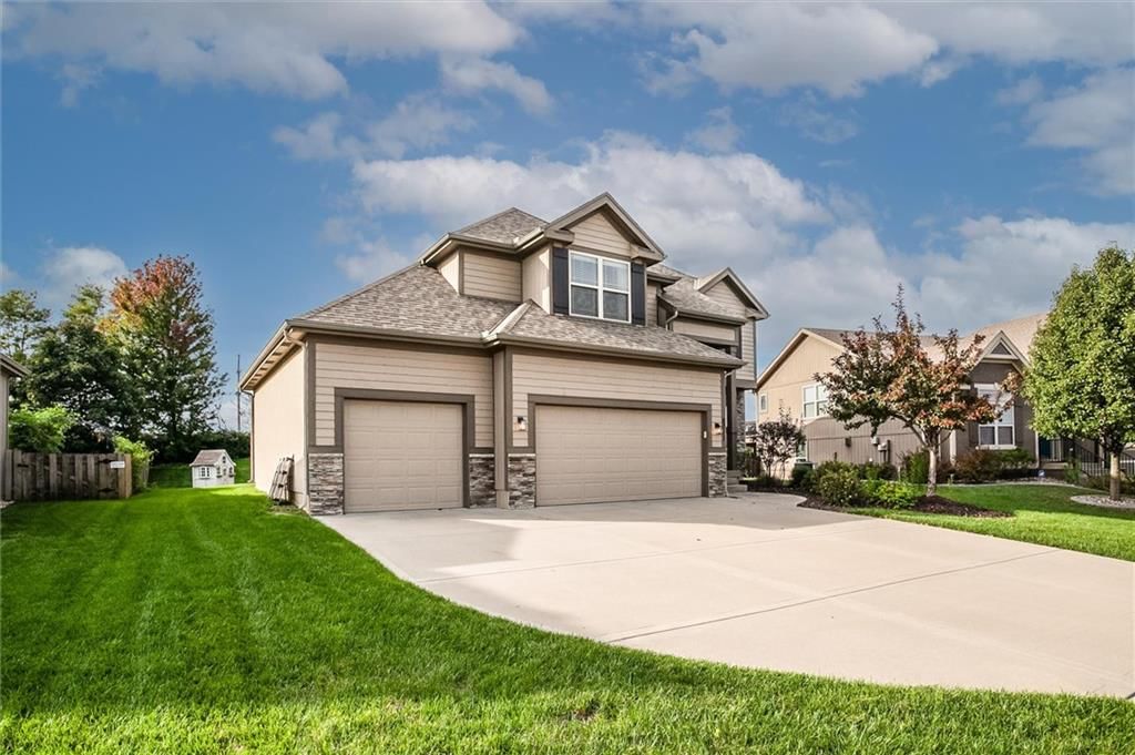 Photo 41 of 43 - 6011 NW 92nd Terrace, Kansas City, MO 64154