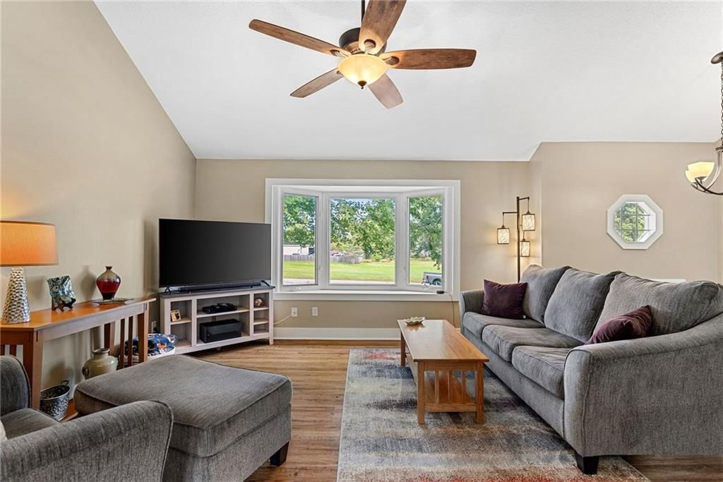 Photo 22 of 48 - 7001 W. 202nd Terrace, Stilwell, KS 66013