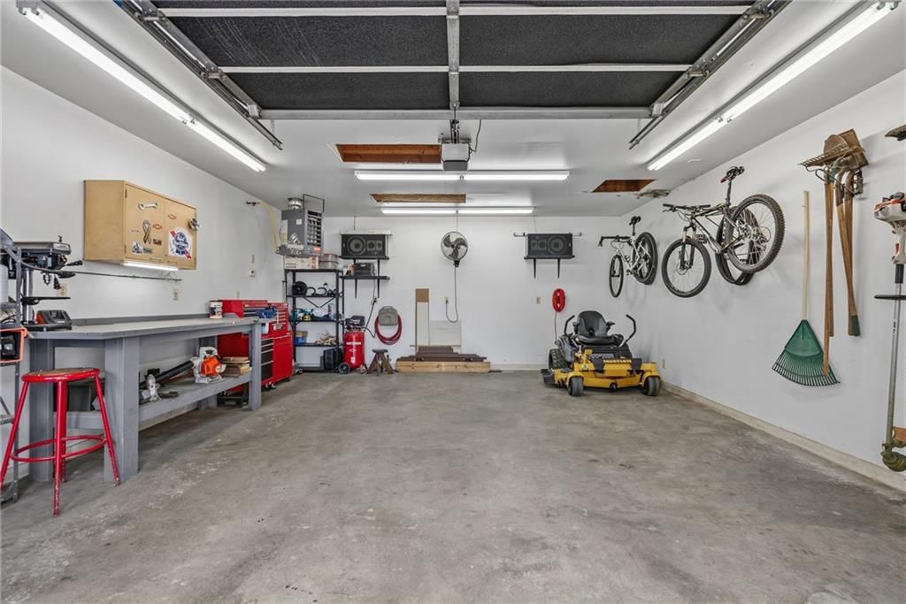 Workshop at 7001 W. 202nd Terrace, Stilwell, KS 66013