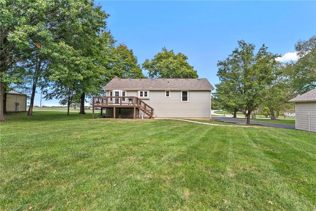 Photo 41 of 48 - 7001 W. 202nd Terrace, Stilwell, KS 66013