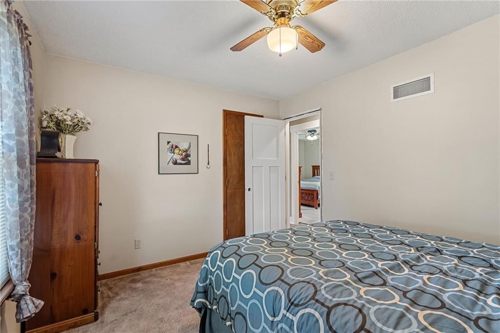 Ceiling beams at 7001 W. 202nd Terrace, Stilwell, KS 66013