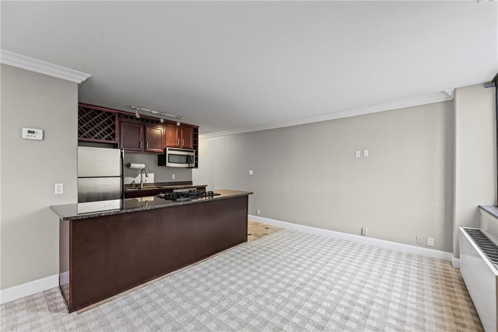 Photo 17 of 62 - 700 E 8th Street #6E, Kansas City, MO 64106