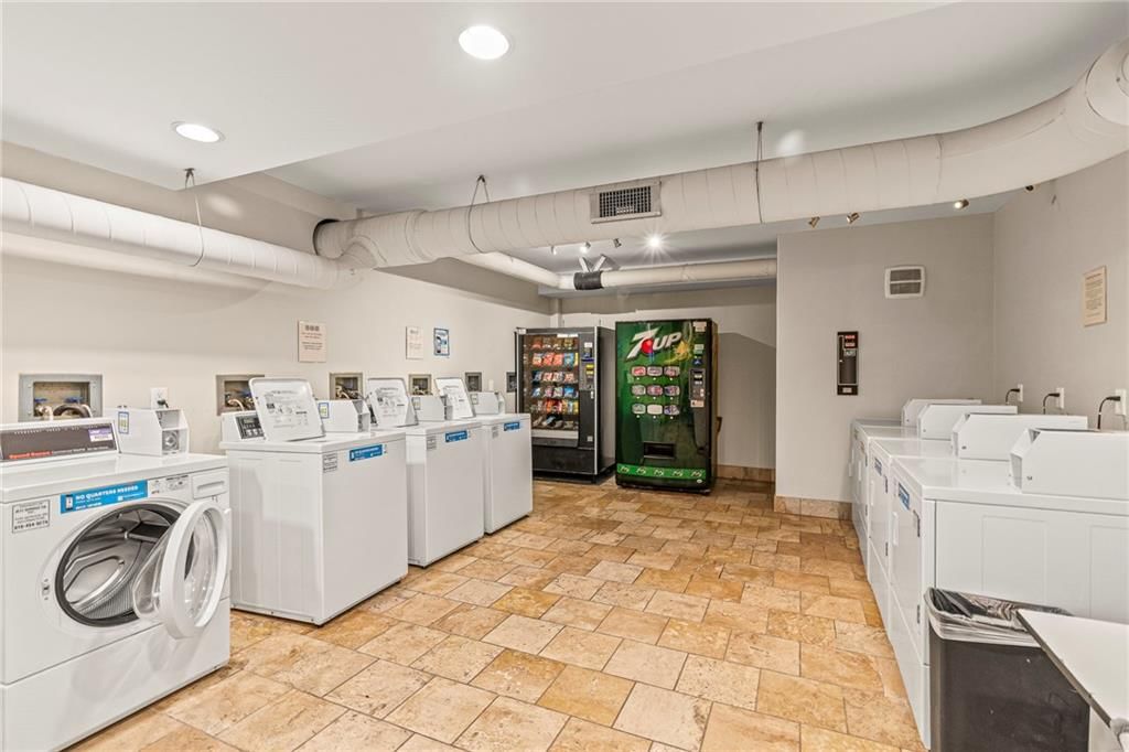 Photo 41 of 62 - 700 E 8th Street #6E, Kansas City, MO 64106