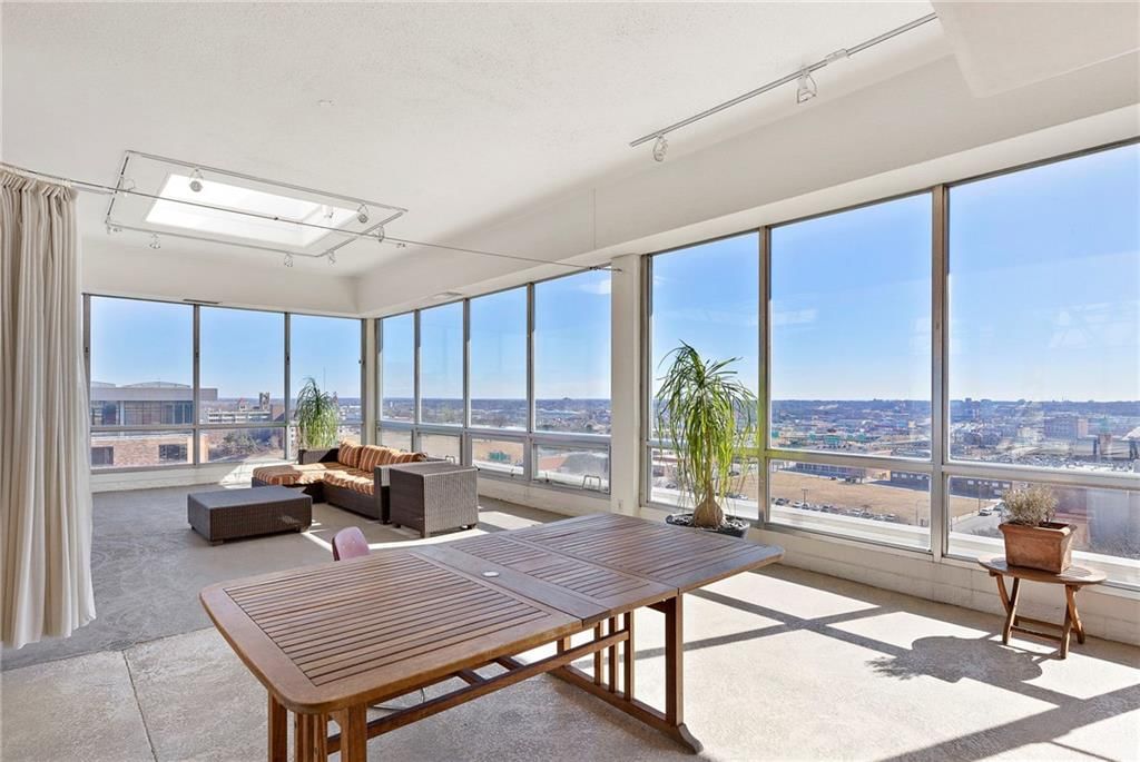 Photo 43 of 62 - 700 E 8th Street #6E, Kansas City, MO 64106