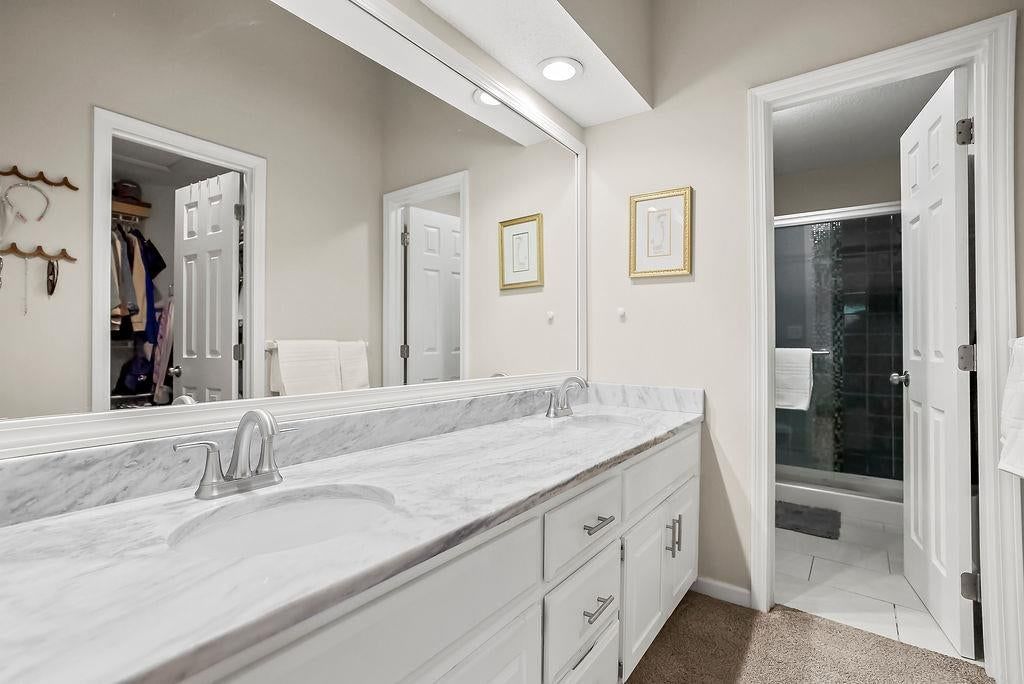 Double vanity and white vanity at 4732 Chouteau Street, Shawnee, KS 66226